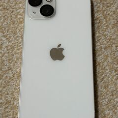 iPhone 13 128GB 中古美品（ガラスフィルムとiPhoneケース付き）の画像