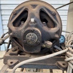 丸七製作所 ニュー粉砕機 3号機 粉砕臼 製粉 飼料 肥料 麦 蕎麦 大豆 粟 稗の画像