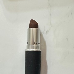 Mac パウダーキスリップスティックターントゥザレフトの画像