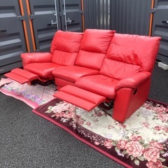 早い者勝ち　赤いソファー　6個に分解出来ますの画像