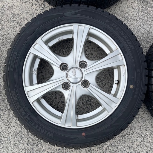 1/3までに引取できる方特別値引致します】155/65R14 スタッドレス