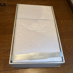 【新品未使用】キルトケットの画像