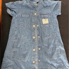 子ども服の画像