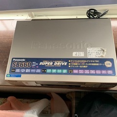 VHS ビデオデッキの画像