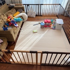 ベビーサークルの画像