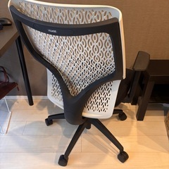 ★1/4まで★　【美品】オフィスチェア　オカムラ　定価4万円の画像