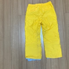 子供用スノーウェアの画像