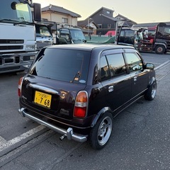 ダイハツ ミラジーノL700Sの画像