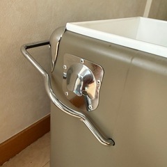 レトロ風クーラーボックスの画像