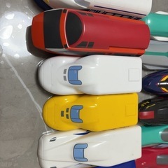 新幹線 お弁当箱の画像