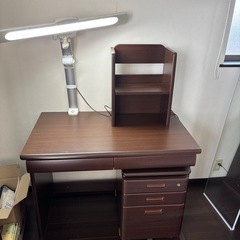 ニトリ組み合わせデスクの画像