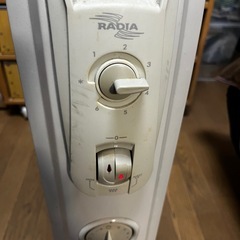 デロンギのオイルヒーターの画像