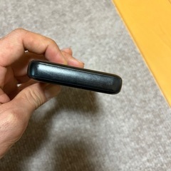 これはモバイルバッテリーですが、今は使っていません。必要な方に無料でお譲りしたいです。の画像