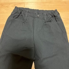 黒　ズボン　　120-130の画像