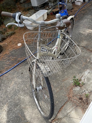 26インチ　自転車　クリーム