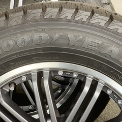 🟥問合せ中🟥スタッドレス 9.5分山 溝 深い 215/65/16 114.3アルファード の画像