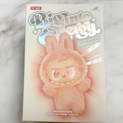 ポップマート　ラブブ　LOVE  赤の画像