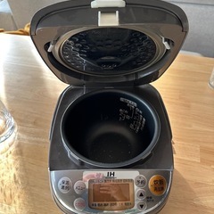 象印　炊飯器の画像