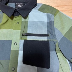 adidas チェック　130の画像