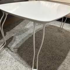 ニトリ　折り畳みテーブル　ホワイトの画像