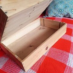 フランスワイン用の木箱の画像