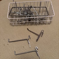 ラックに使う用のフックとネットの画像