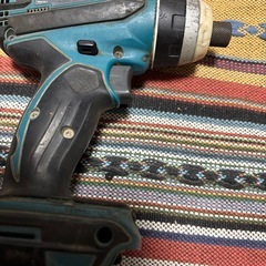 マキタtp141充電式4モードインパクトドライバ本体の画像