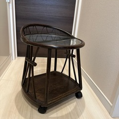 サイドテーブル　キャスターつきの画像