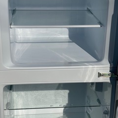  【中古】ハイセンス 【右開き】120L 2ドアノンフロン冷蔵庫 エディオンオリジナル ホワイト HR-B1201の画像