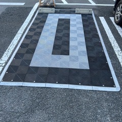 ガレージマットの画像