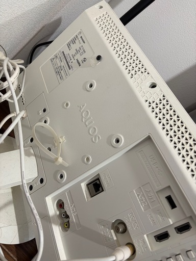 SHARP
 白 テレビ 一人暮らしサイズ