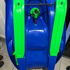 ハンドル付きソリ
の画像