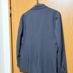 【M】ユニクロ　感動ジャケット&パンツの画像