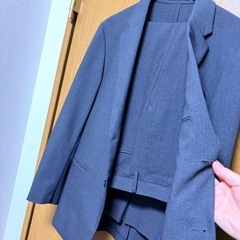 【M】ユニクロ　感動ジャケット&パンツの画像