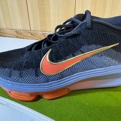 バスケットボールシューズの画像