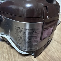 炊飯器の画像