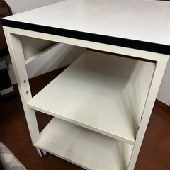 プリンターワゴン キャスター
付きの画像