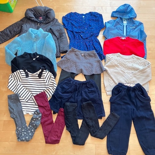 130cm 女の子秋冬洋服まとめ売り (コック) 南大高のキッズ用品《子供服