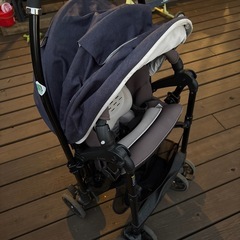 コンビ　ベビーカー　フック付きの画像