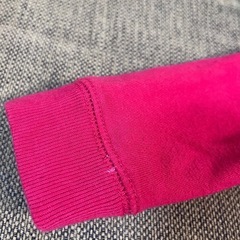 【GAP】2才・フードつきパーカー（赤）の画像