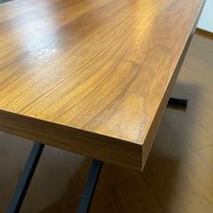 ニトリ 昇降式ダイニングテーブルの画像