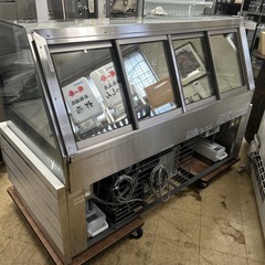 7054【美品】 保坂製作所 対面 冷蔵ショーケース DAC500 W1500×D850×H1200mm 後引戸 LED照明 200V/100V併用 2～10℃ 惣菜 ケーキ 洋菓子 スイーツの画像