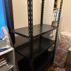 スチールラックの画像