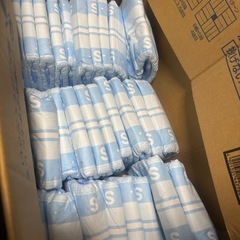 介護用おむつ 尿とりパットの画像