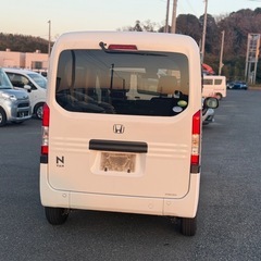 ホンダ　N-VAN 令和1年　走行距離6万キロ　車検2年間　キーレスの画像