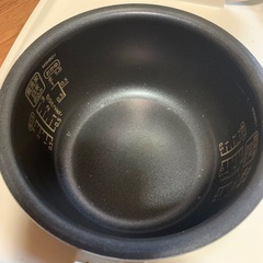 アイリスオーヤマ製　三合炊き　炊飯器　炊飯ジャー　1人暮らし用の画像