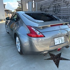 フェアレディZ34バージョンT(ブレードシルバーメタリック)人気色の画像