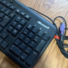 マイクロソフト製　キーボードの画像