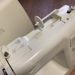 ジャノメ　ミシン　ジーンズ裾上げ可能　の画像