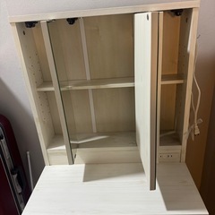 ドレッサー　三面鏡　コンセント付き　　スツール付きの画像